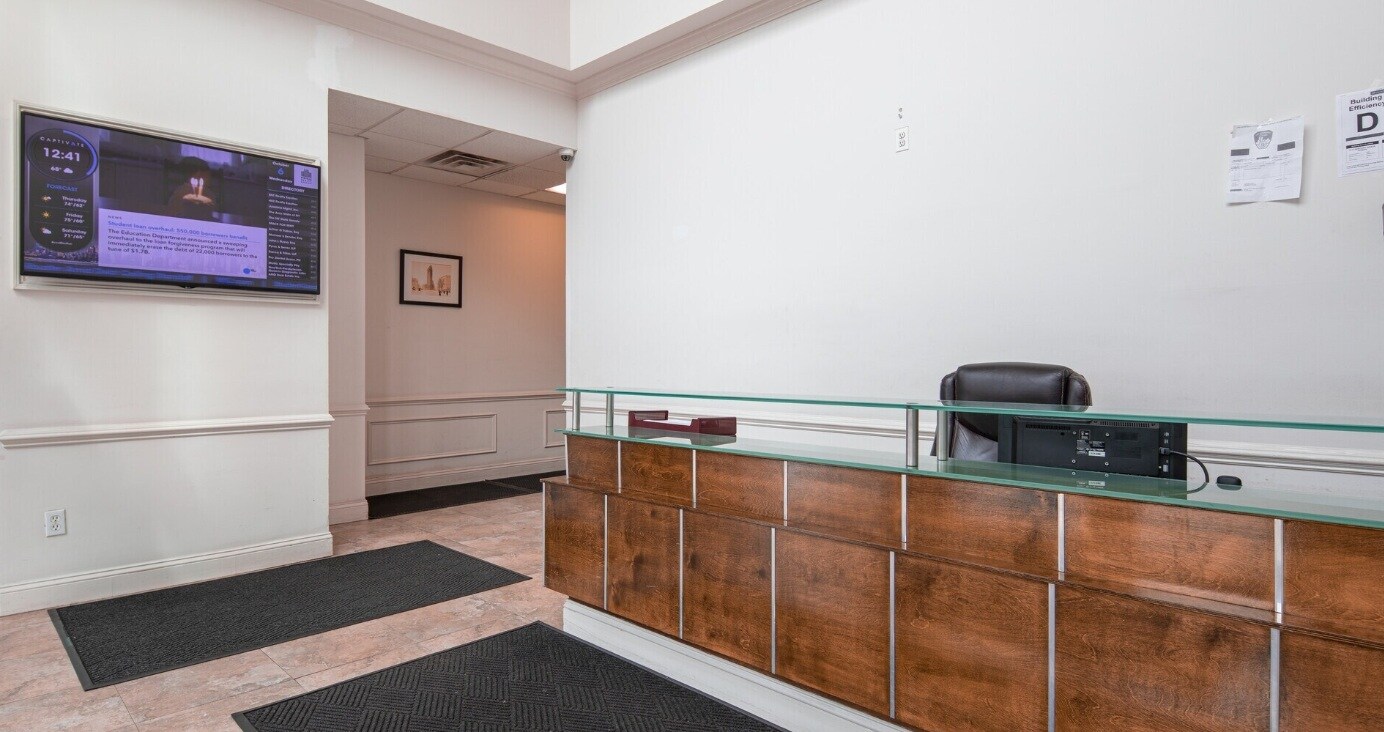 31-19 Newtown Ave, Astoria, NY for lease Interior Photo- Image 1 of 10