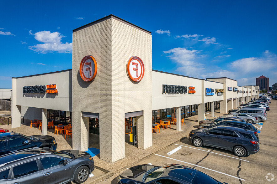 200-238 W Campbell Rd, Richardson, TX for lease - Building Photo - Image 1 of 8