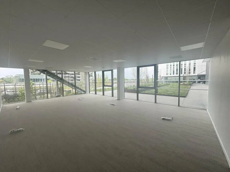Office in Mérignac for lease - Building Photo - Image 3 of 6