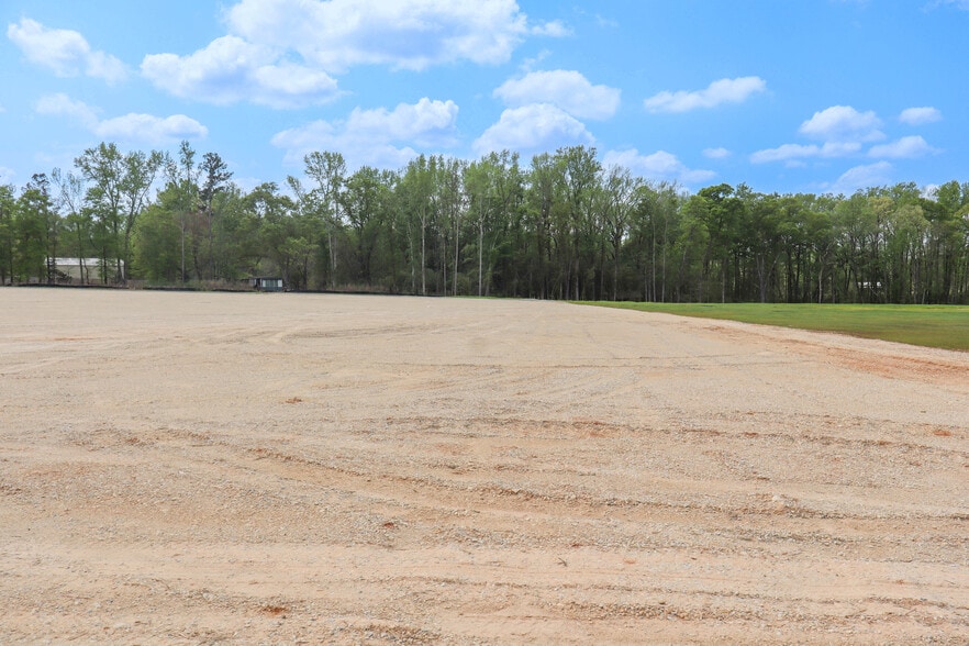 Land in Locust Grove, GA for sale - Building Photo - Image 2 of 5