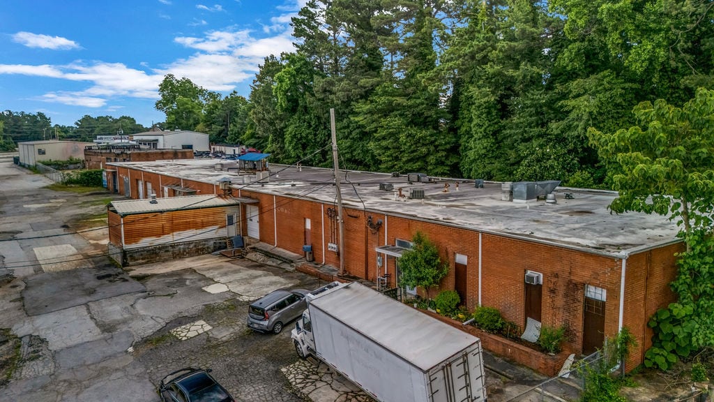 3923 Covington Hwy, Decatur, GA for sale Building Photo- Image 1 of 24