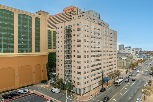Plus de détails pour 2834 Atlantic Ave, Atlantic City, NJ - Multi-résidentiel à vendre
