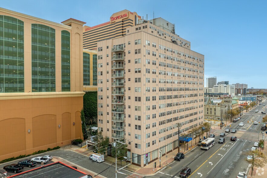2834 Atlantic Ave, Atlantic City, NJ à vendre - Photo principale - Image 1 de 6