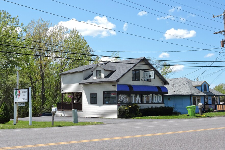 661 Old Liverpool Rd, Liverpool, NY à vendre - Photo du bâtiment - Image 1 de 1