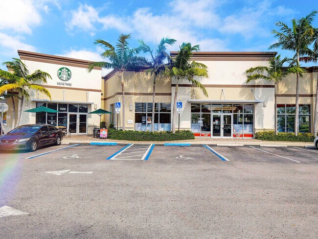 Plus de détails pour 1830 N Federal Hwy, Boca Raton, FL - Commerce de détail à louer