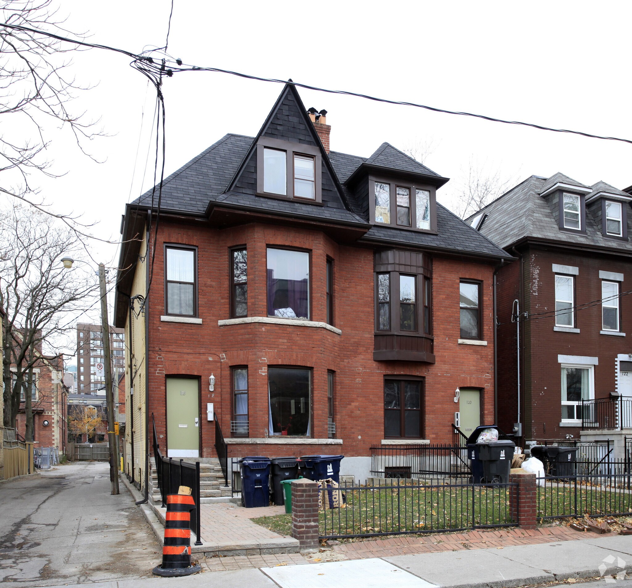 118-120 Pembroke St, Toronto, ON for sale Primary Photo- Image 1 of 1