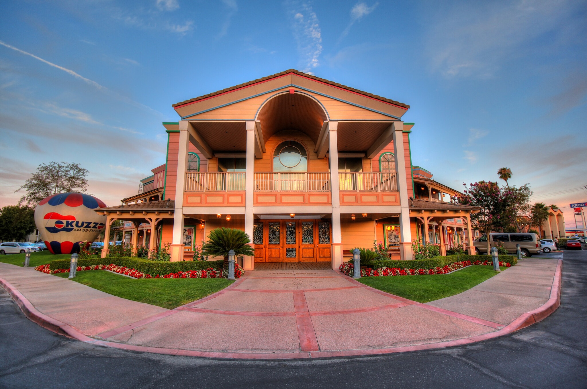 2800 Buck Owens Blvd, Bakersfield, CA à vendre Photo principale- Image 1 de 9
