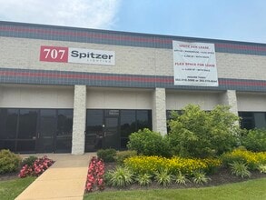 500-514 Interchange Blvd, Newark, DE for lease Interior Photo- Image 2 of 14