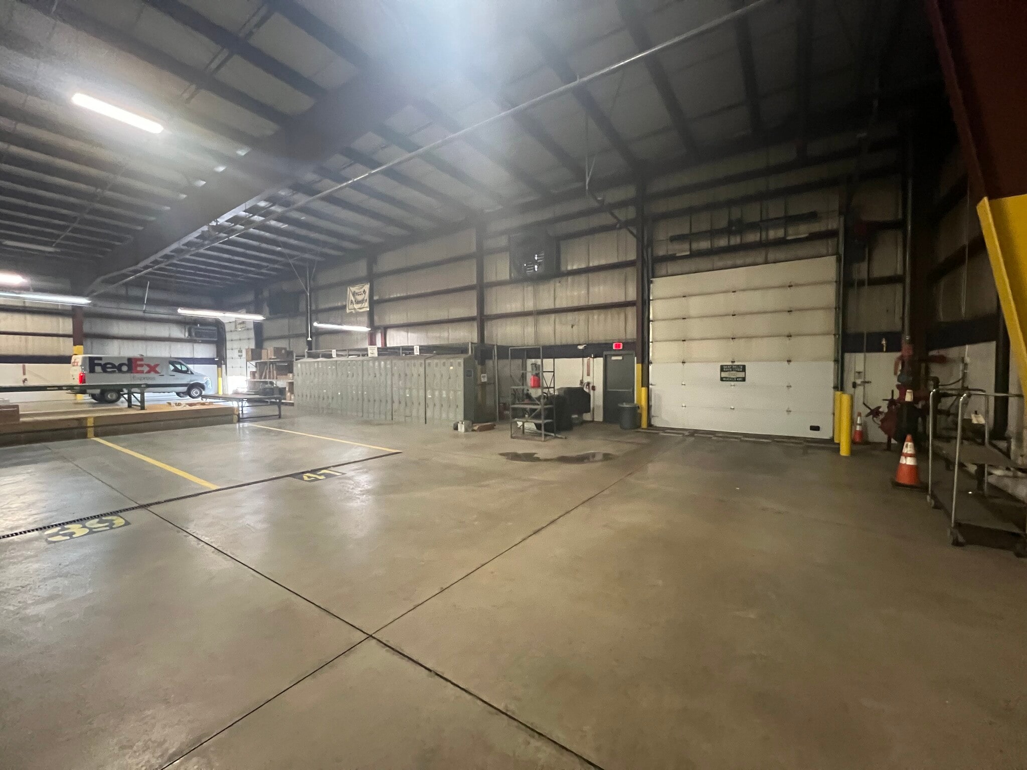 3017 W 17th St, Erie, PA for lease Interior Photo- Image 1 of 26