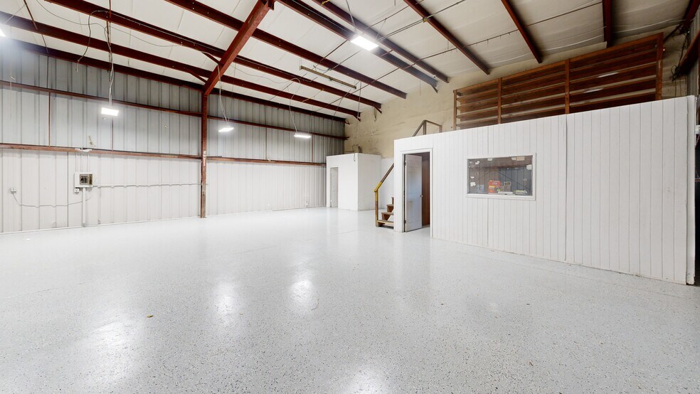 5626 N Dale Mabry Hwy, Tampa, FL à louer - Numérisation 3D de Matterport - Image 2 de 22