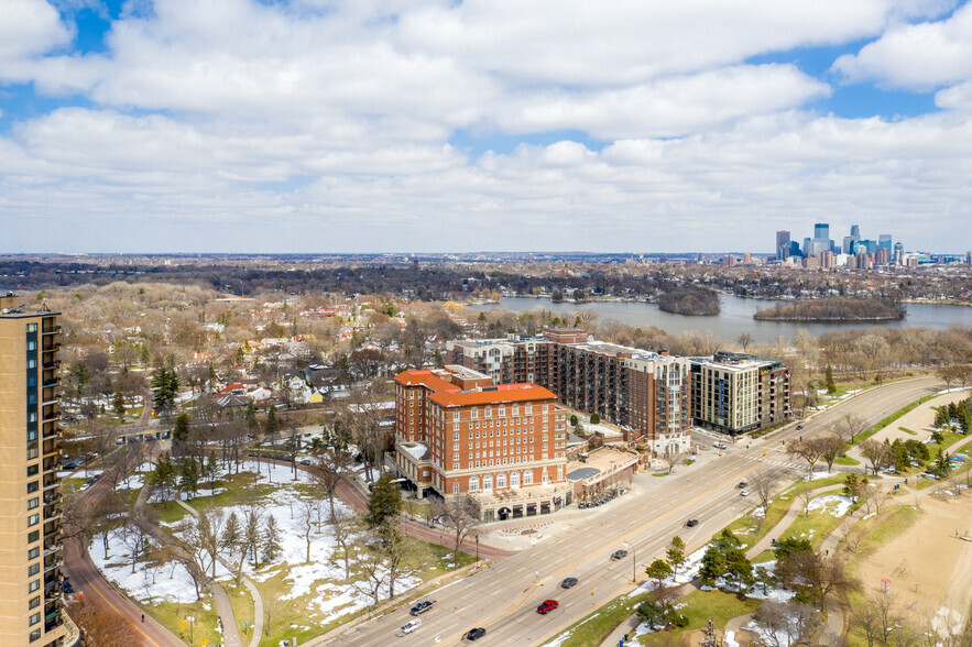 2900 Thomas Ave S, Minneapolis, MN à louer - Photo du bâtiment - Image 2 de 4