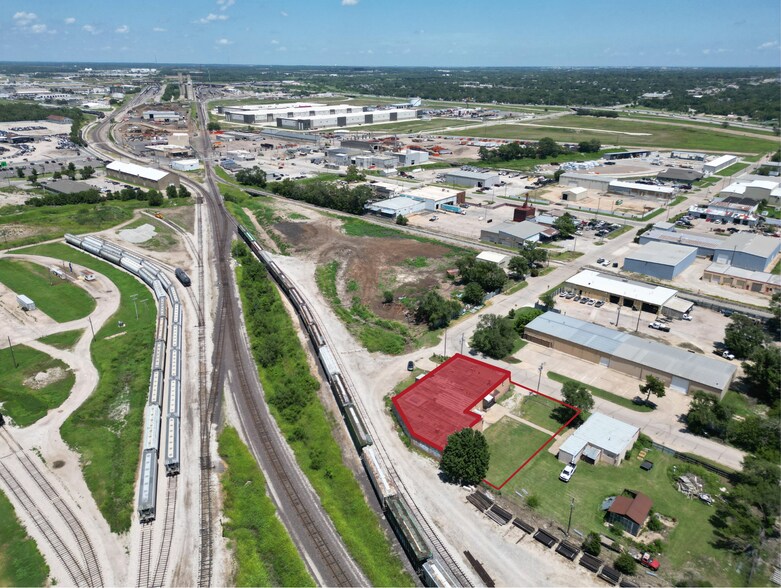 1953-1957 N Santa Fe St, Wichita, KS à louer - Photo du bâtiment - Image 2 de 5