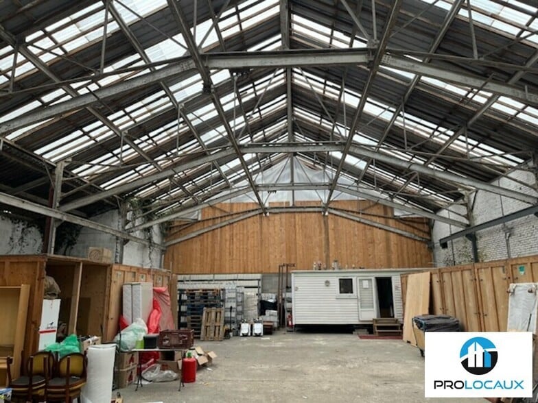 Industrial in Le Houlme for sale - Interior Photo - Image 2 of 8