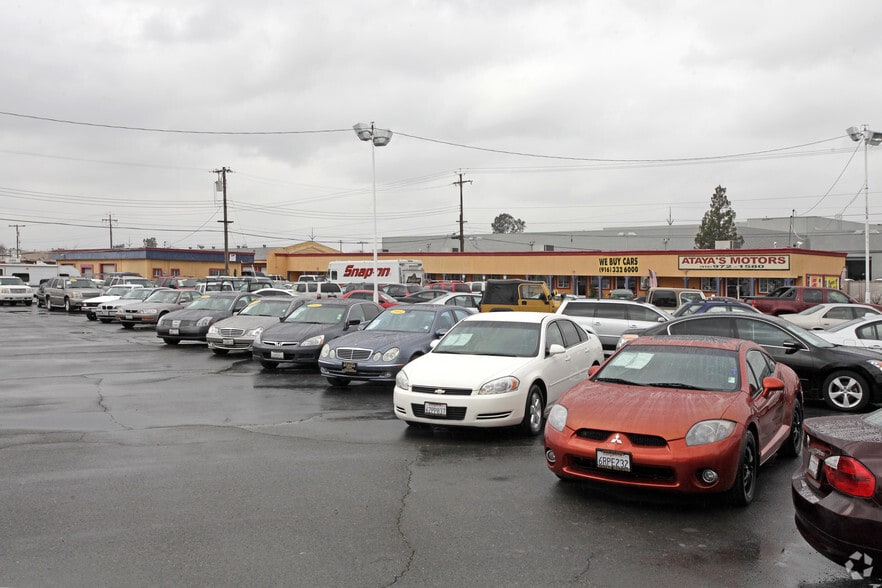 3409 Fulton Ave, Sacramento, CA for sale - Building Photo - Image 2 of 2