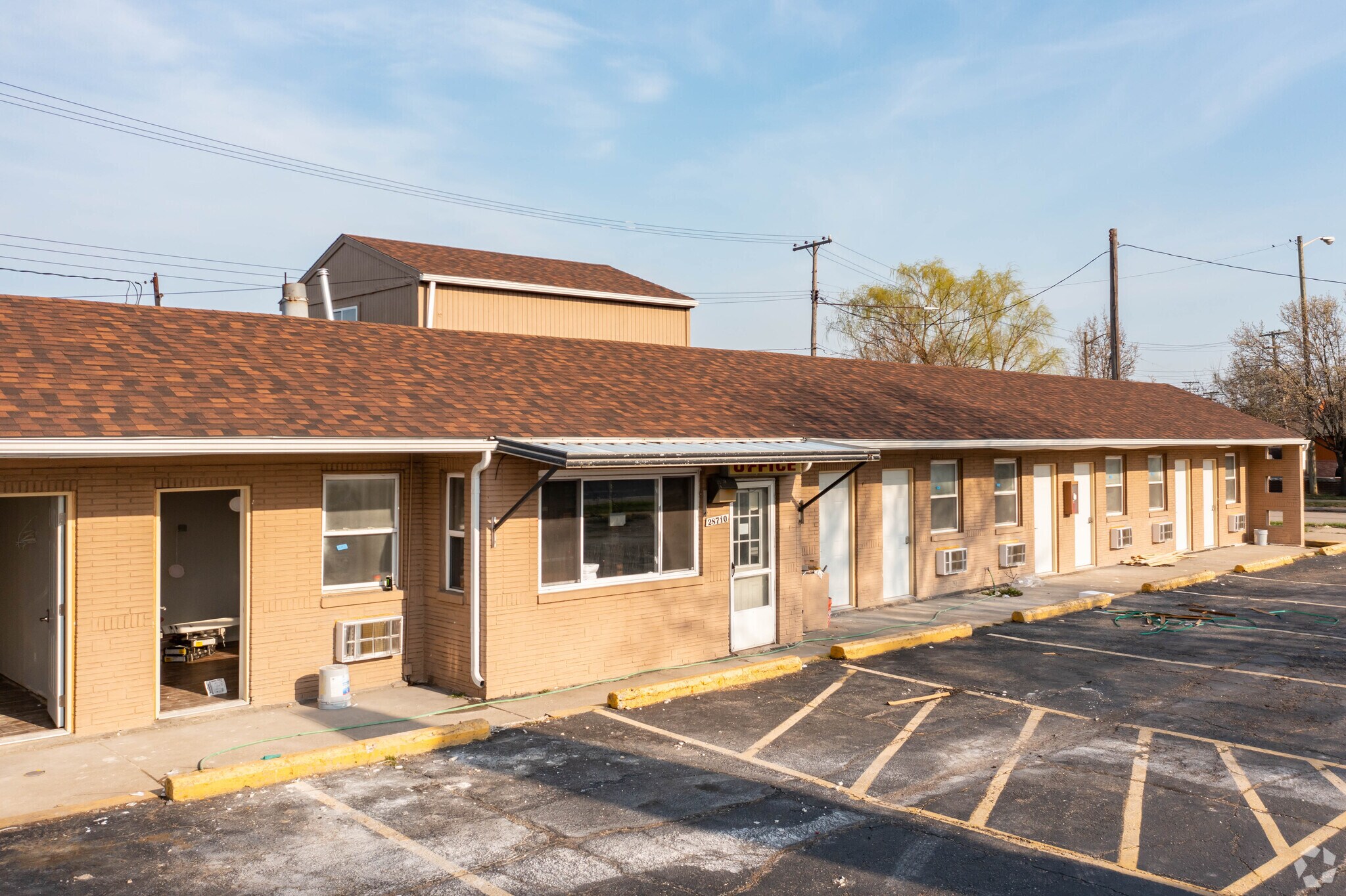 28710 Van Dyke Ave, Warren, MI for sale Primary Photo- Image 1 of 10