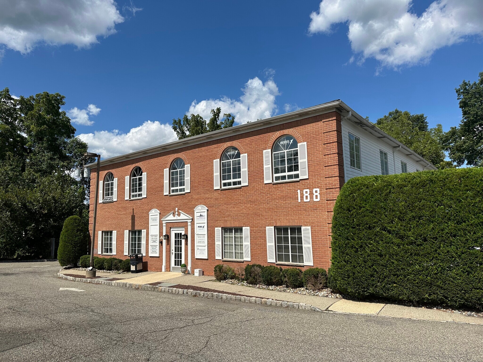 188 Eagle Rock Ave, Roseland, NJ for sale Primary Photo- Image 1 of 34