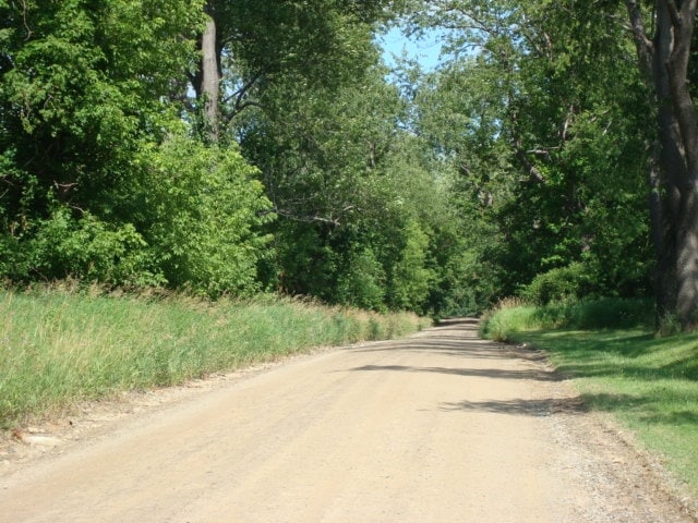 Parks Rd, Oakland Township, MI à vendre - Photo du bâtiment - Image 2 de 3