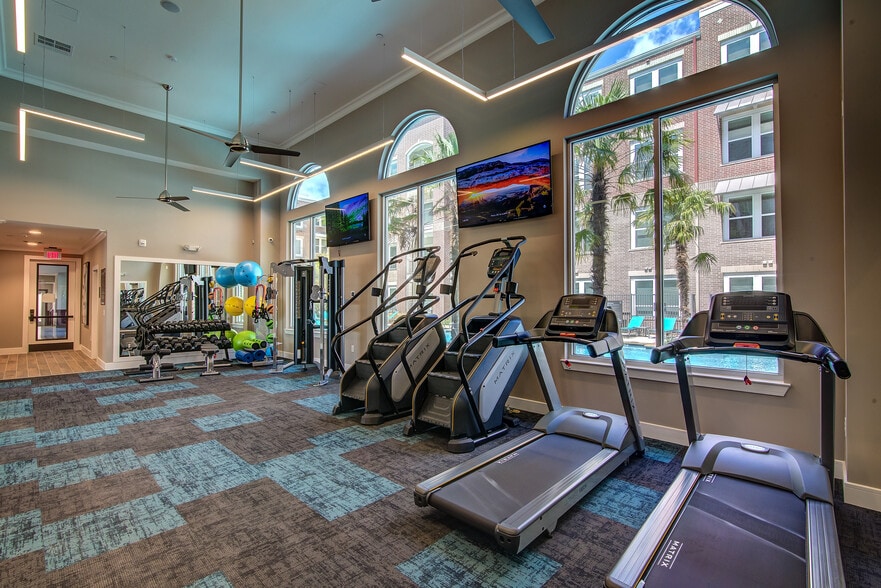 4444 Felix Way, Frisco, TX for lease - Interior Photo - Image 3 of 14