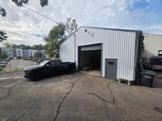 Plus de détails pour 2518 Hamstrom Rd, Portage, IN - Industriel à vendre
