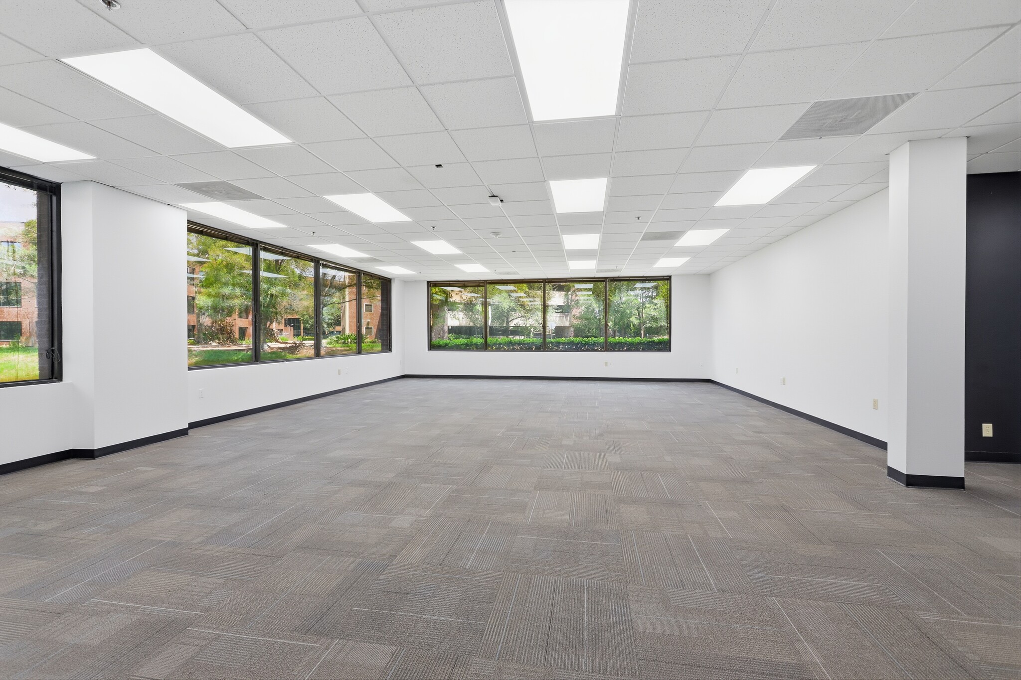 8665 Baypine Rd, Jacksonville, FL for lease Interior Photo- Image 1 of 9