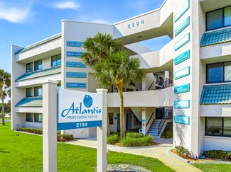 Plus de détails pour 2194 Highway A1A, Indian Harbour Beach, FL - Bureau à vendre