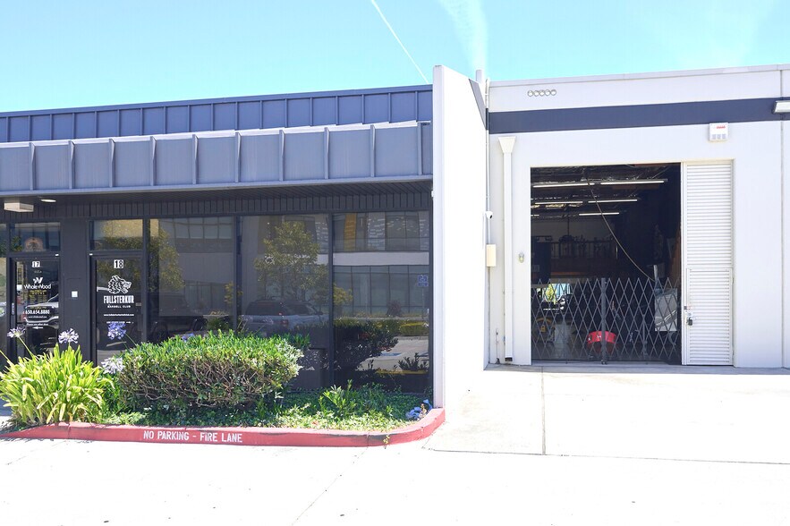 1100 Industrial Rd, San Carlos, CA à vendre - Photo du bâtiment - Image 3 de 8