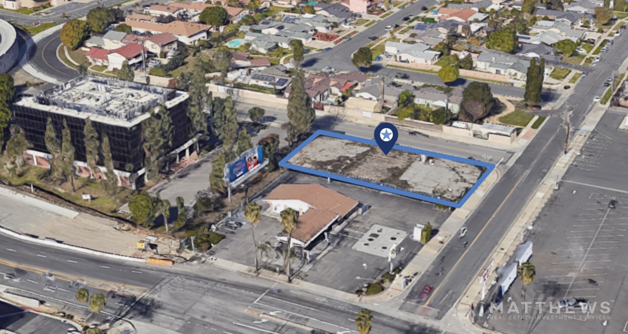 13961 Willow Ln, Westminster, CA à louer Photo du bâtiment- Image 1 de 3