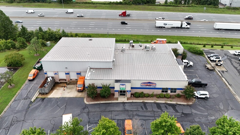 269 Executive Park Dr NE, Concord, NC for lease - Building Photo - Image 3 of 18