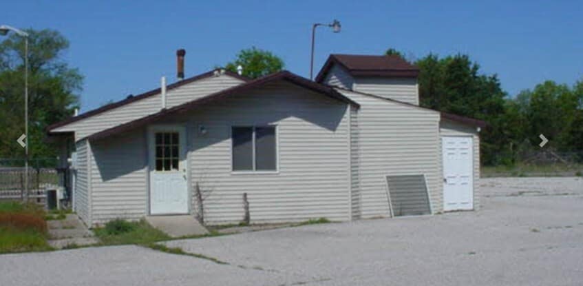 4568 E Apple Ave, Muskegon, MI for sale - Building Photo - Image 2 of 2