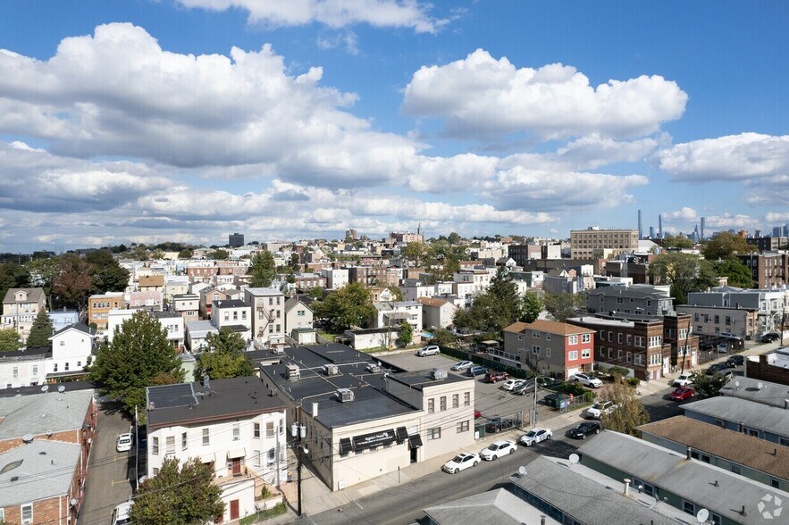 1310 5th St, North Bergen, NJ à louer - Aérien - Image 2 de 28