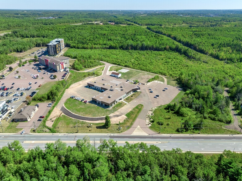 555 Mapleton Rd, Moncton, NB for lease - Building Photo - Image 3 of 15