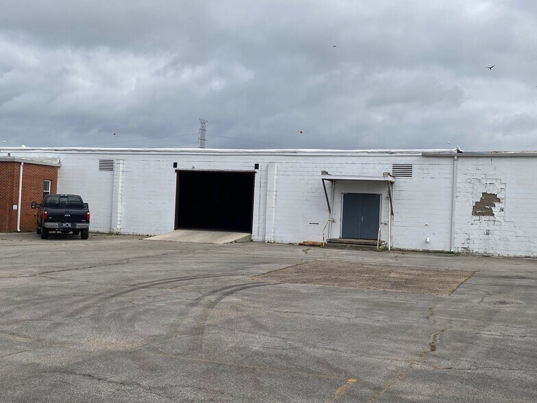 1031 S Green St, Tupelo, MS à vendre - Photo du bâtiment - Image 2 de 21