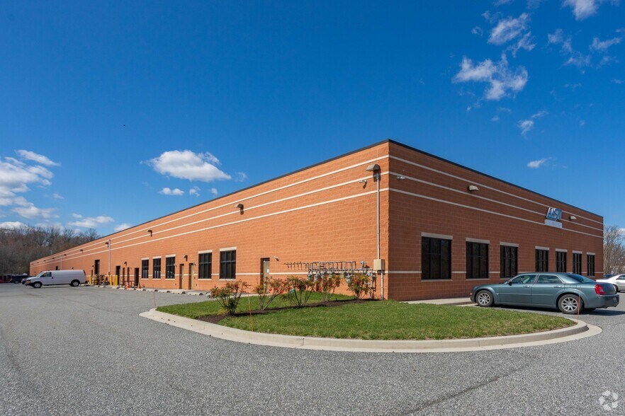 1104 S Philadelphia Blvd, Aberdeen, MD à louer - Photo du bâtiment - Image 2 de 4