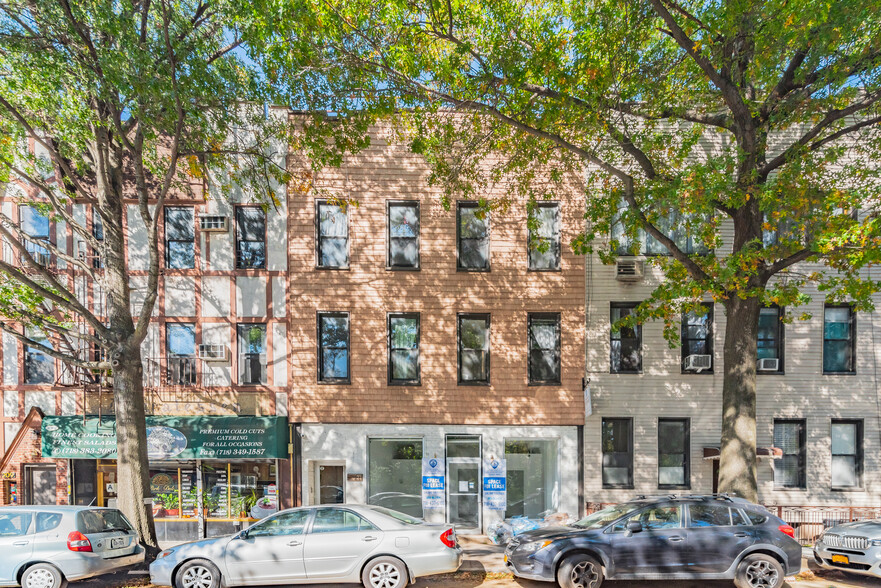 211 Nassau Ave, Brooklyn, NY for sale - Building Photo - Image 1 of 1