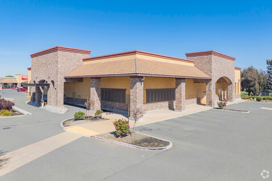 3130 Buchanan Rd, Antioch, CA à louer - Photo principale - Image 1 de 9