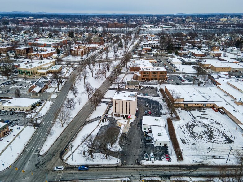 229 Park Ave, West Springfield, MA for sale - Building Photo - Image 3 of 13