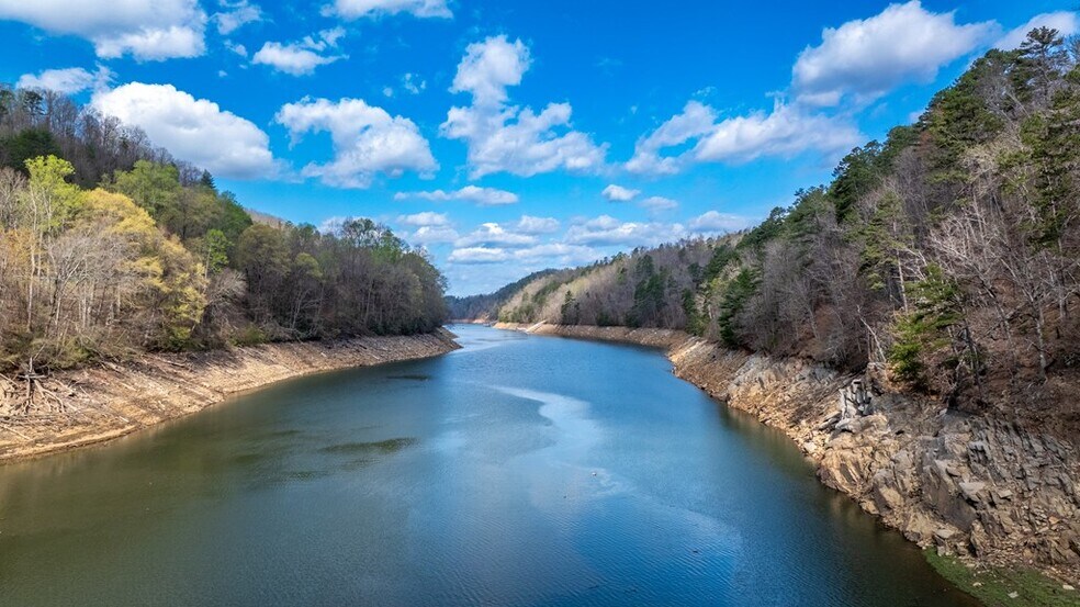 00 Fontana Lake Dr, Bryson City, NC for sale - Building Photo - Image 3 of 22
