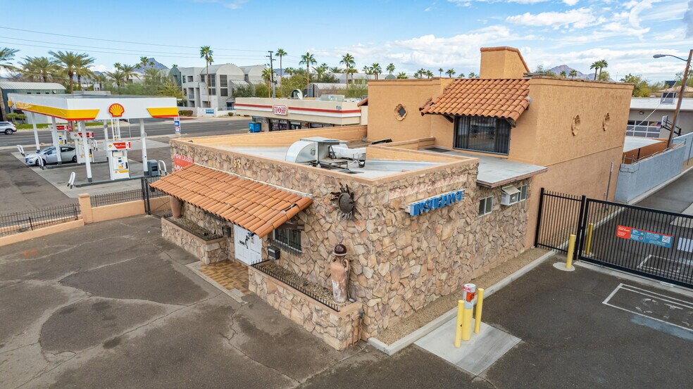 3335 N 16th St, Phoenix, AZ à vendre - Photo du bâtiment - Image 3 de 40