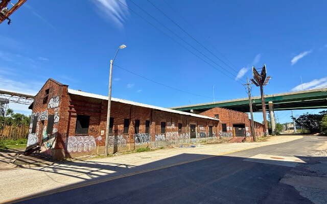 500 E 1st St, Kansas City, MO à vendre - Photo du bâtiment - Image 3 de 7