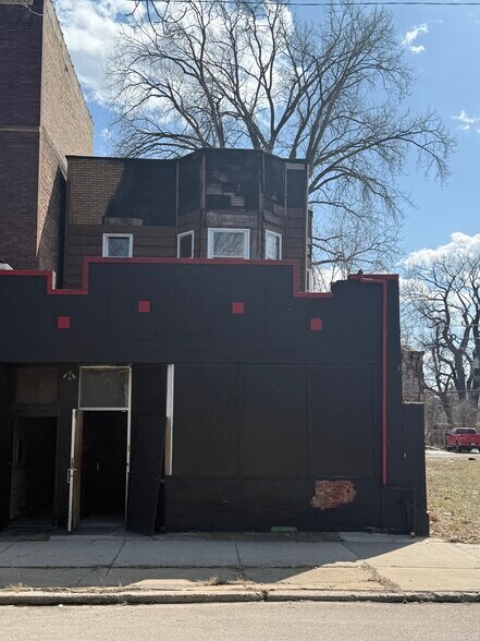 1137 W Garfield Blvd, Chicago, IL à vendre - Photo principale - Image 1 de 7