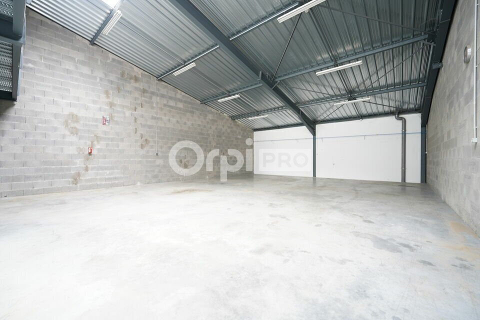 6 Chemin Des Gorges, Dardilly for lease Interior Photo- Image 1 of 9