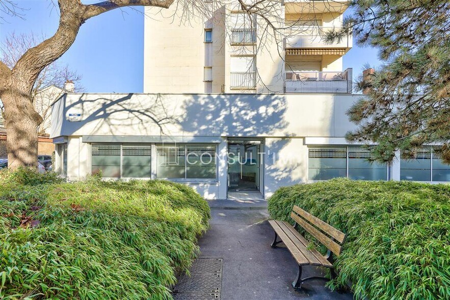 Bureau dans Vincennes à vendre - Photo du bâtiment - Image 1 de 9