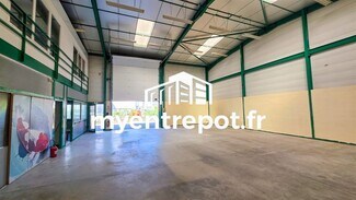 Plus de détails pour Local d'activités à louer