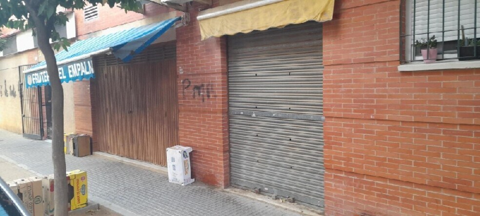 Retail in SEVILLA, Sevilla for sale - Building Photo - Image 3 of 6