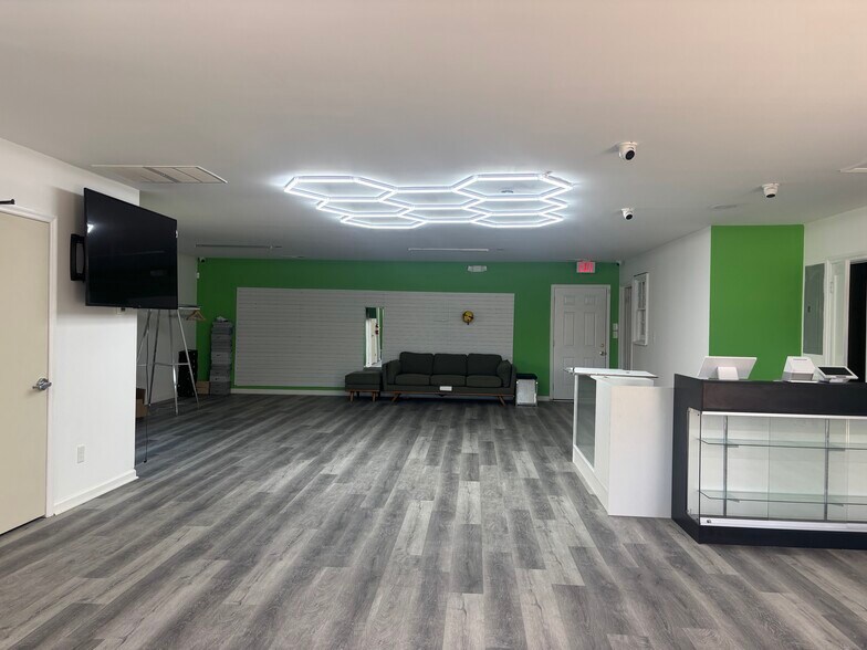 4518 Reese Rd, Columbus, GA à louer - Photo du bâtiment - Image 2 de 5