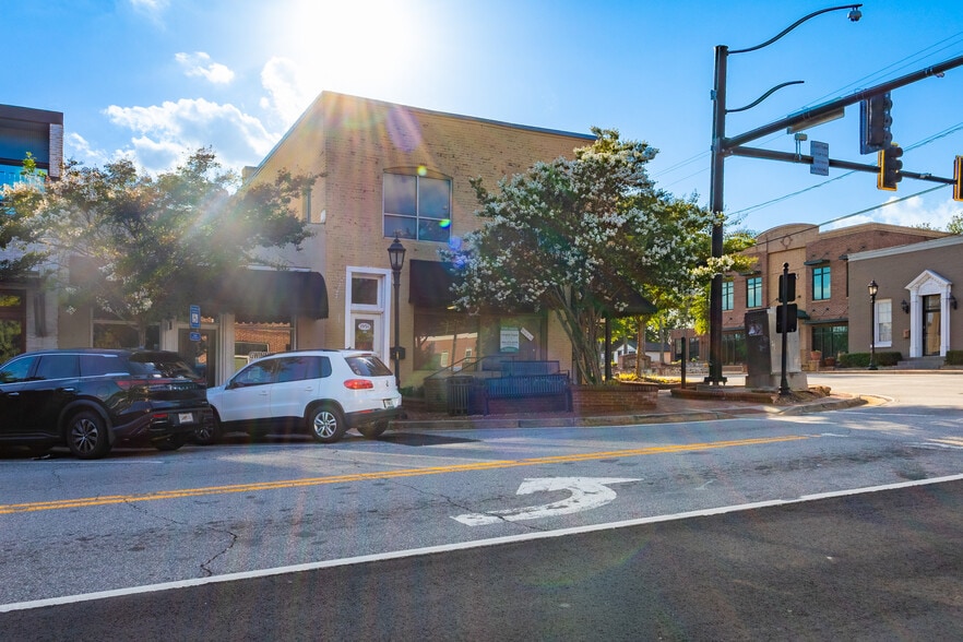 195 N Perry St, Lawrenceville, GA for sale - Building Photo - Image 3 of 10