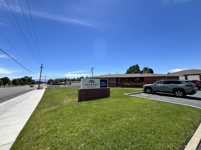 7105 W 3500 S, Salt Lake City, UT for lease - Building Photo - Image 1 of 18