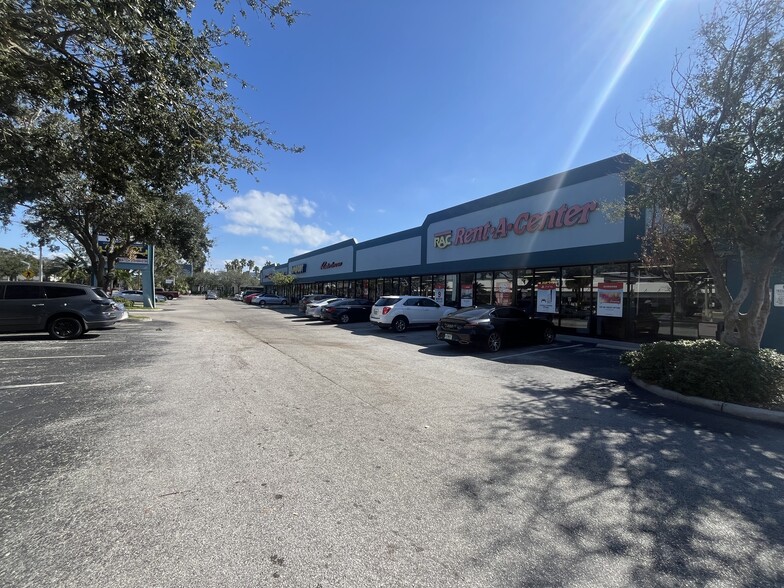 3270 Central Ave, Saint Petersburg, FL for lease - Building Photo - Image 2 of 4