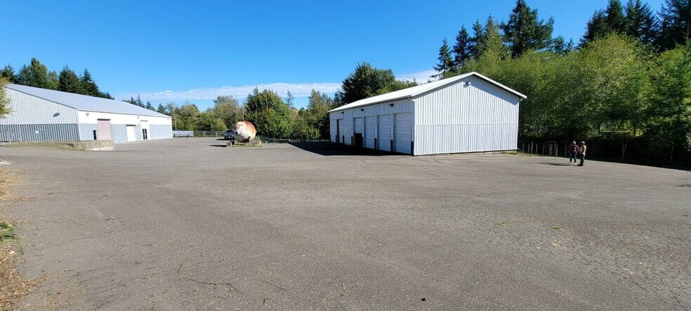 1043 SE State Route 3, Shelton, WA à louer - Photo du bâtiment - Image 3 de 8