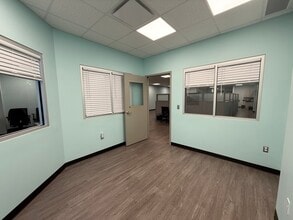 2826 Ross Clark Cir, Dothan, AL à louer Photo intérieure- Image 2 de 8